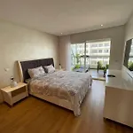 Appartement De Luxe A Peninsula
