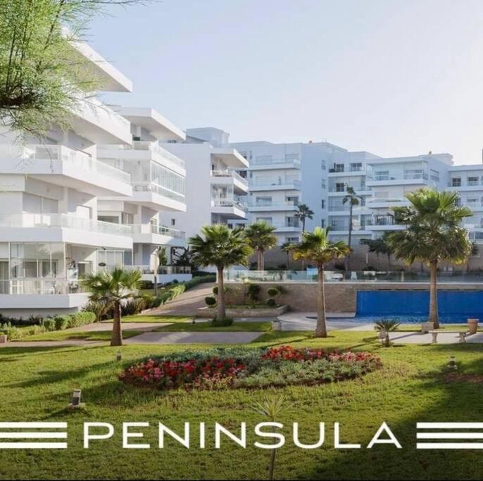 De Luxe A Peninsula * Casa Blanca